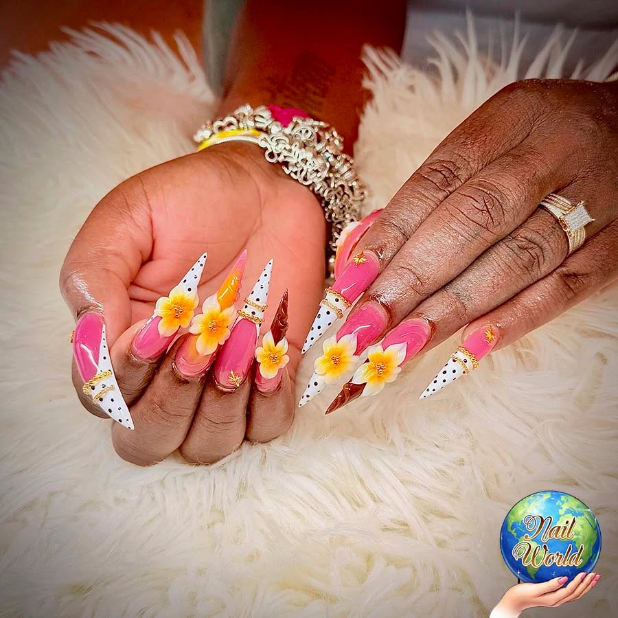 Nail World